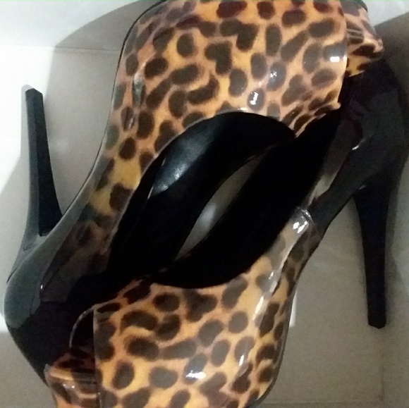 πππGuess ombre leopard pumps size 8π - Picture 2 of 5